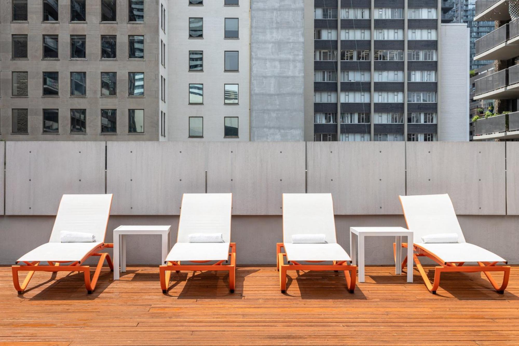 Holiday Inn Toronto Downtown Centre By Ihg Ngoại thất bức ảnh