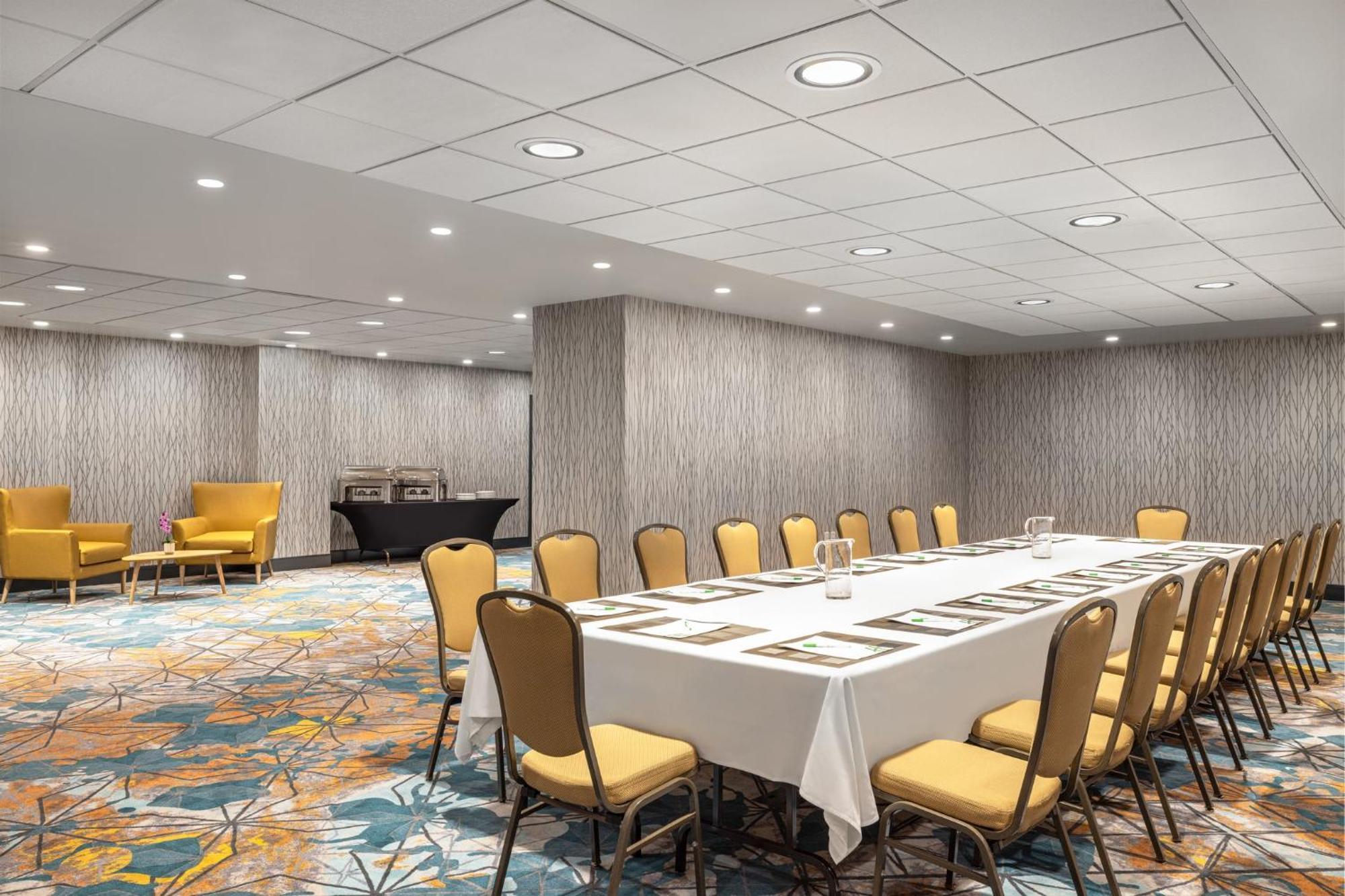 Holiday Inn Toronto Downtown Centre By Ihg Ngoại thất bức ảnh